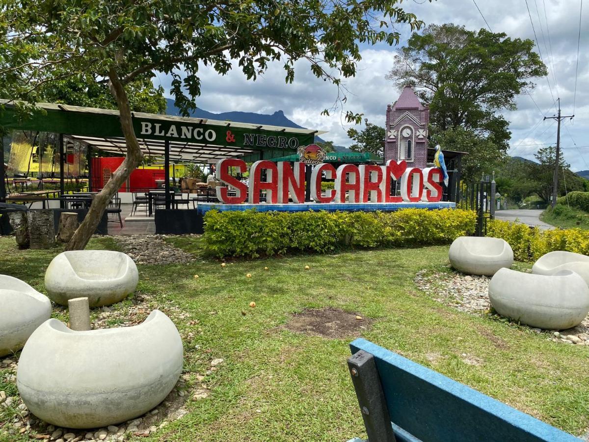 Alojamiento Campestre. San Carlos, Antioquia.酒店 外观 照片