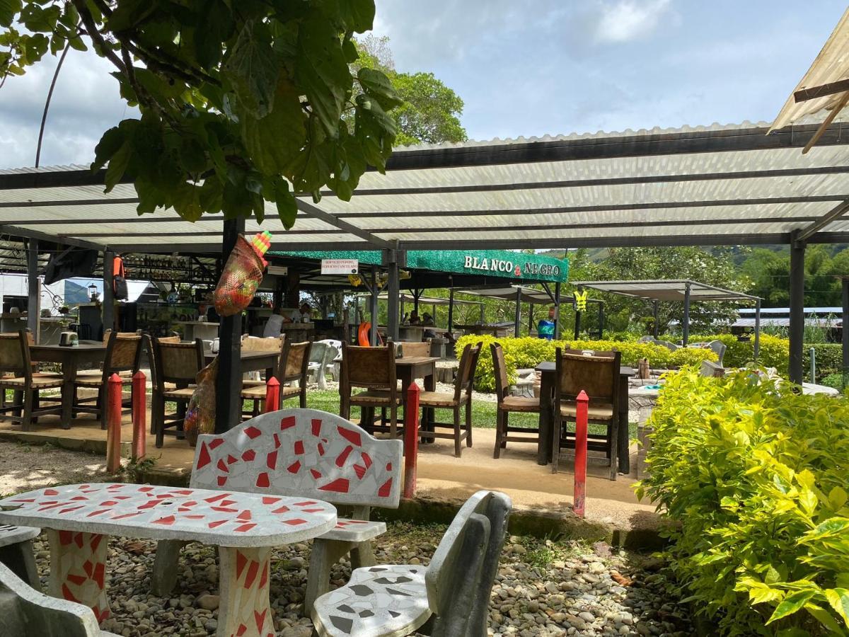 Alojamiento Campestre. San Carlos, Antioquia.酒店 外观 照片