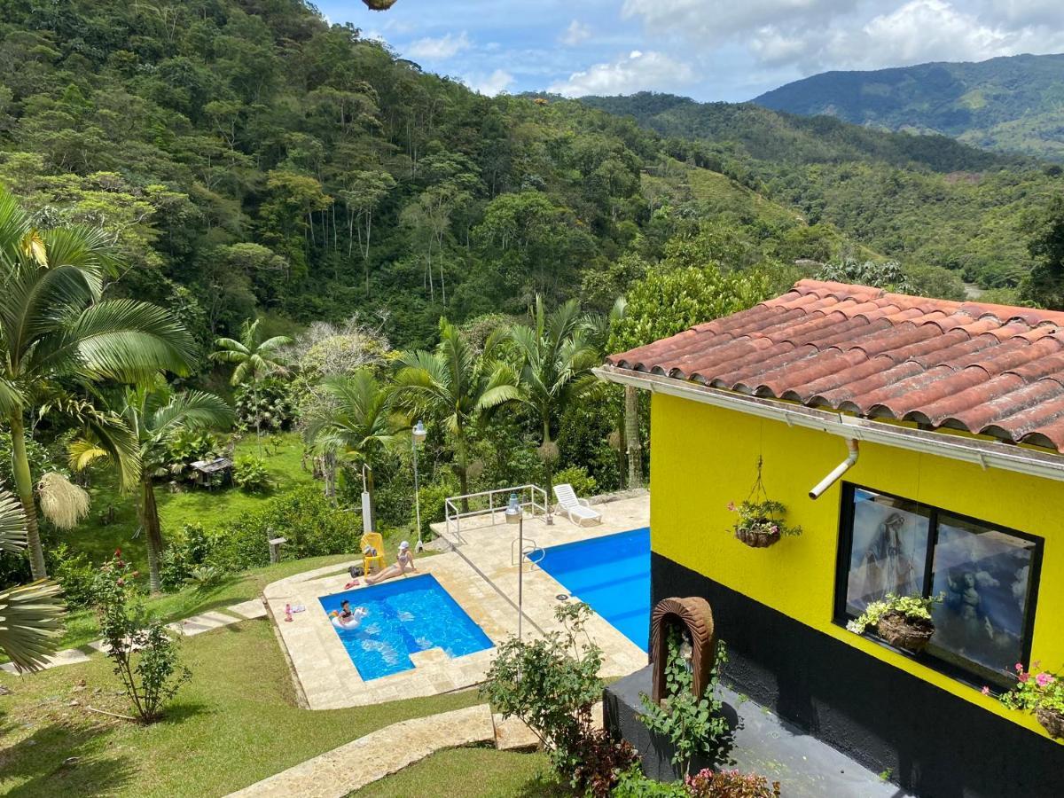 Alojamiento Campestre. San Carlos, Antioquia.酒店 外观 照片